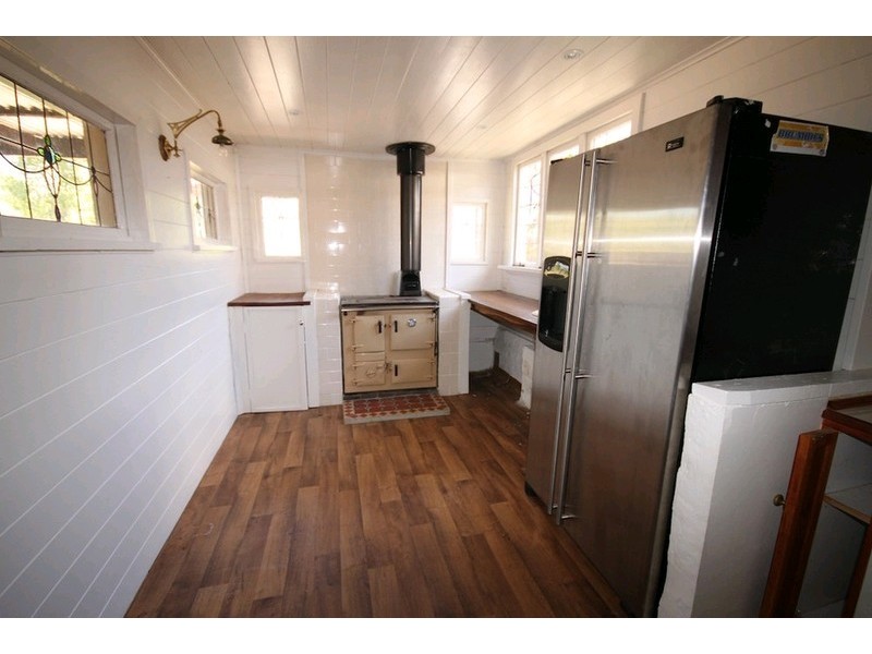 31 Shaw Street, Yass NSW 2582