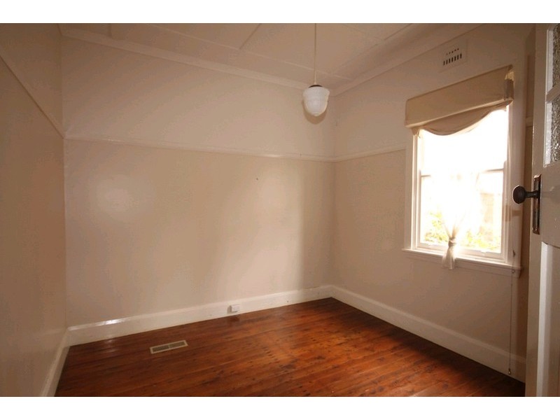 31 Shaw Street, Yass NSW 2582