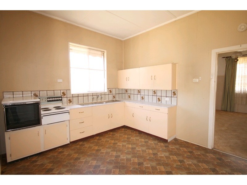 283 Comur Street, Yass NSW 2582
