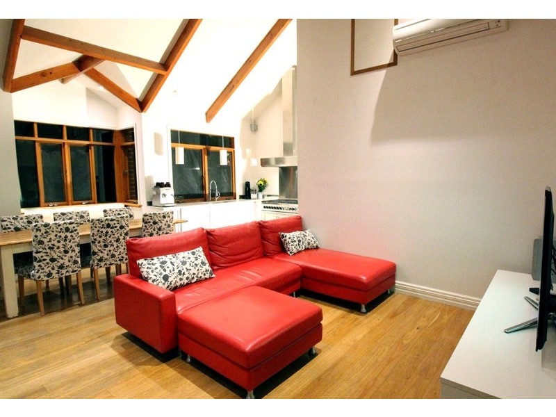 33 Dutton Street, Yass NSW 2582