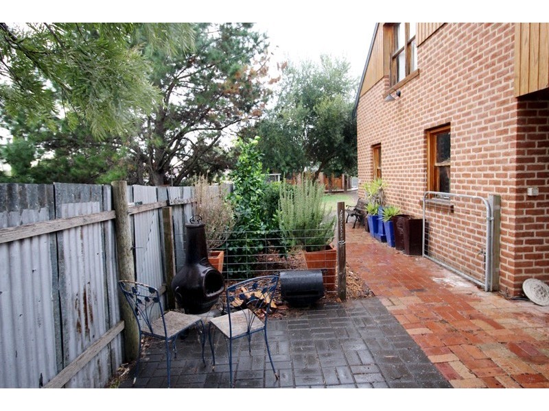 33 Dutton Street, Yass NSW 2582