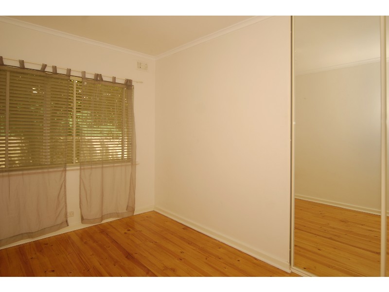 10 Parslow Road, Para Hills SA 5096