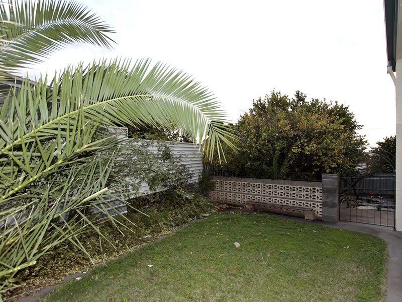 3 Robert Court, Para Hills SA 5096