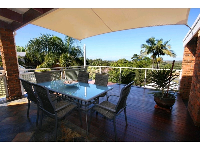 8 Cathedral Court, Alexandra Headland QLD 4572