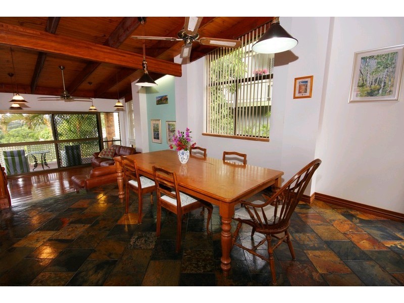 8 Cathedral Court, Alexandra Headland QLD 4572