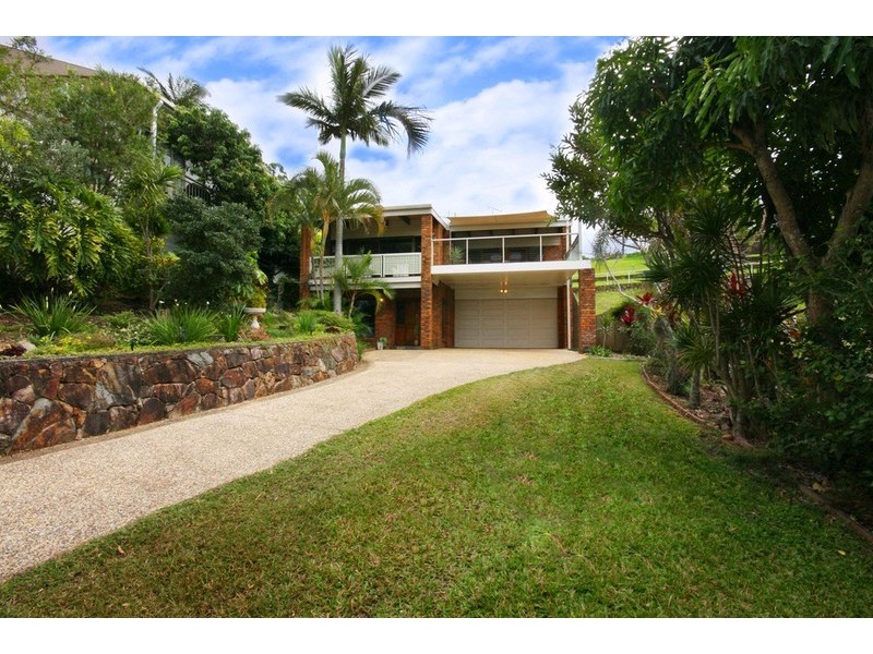 8 Cathedral Court, Alexandra Headland QLD 4572