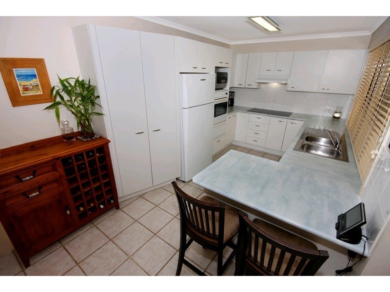 8 Beaverbrook Circuit, Sippy Downs QLD 4556