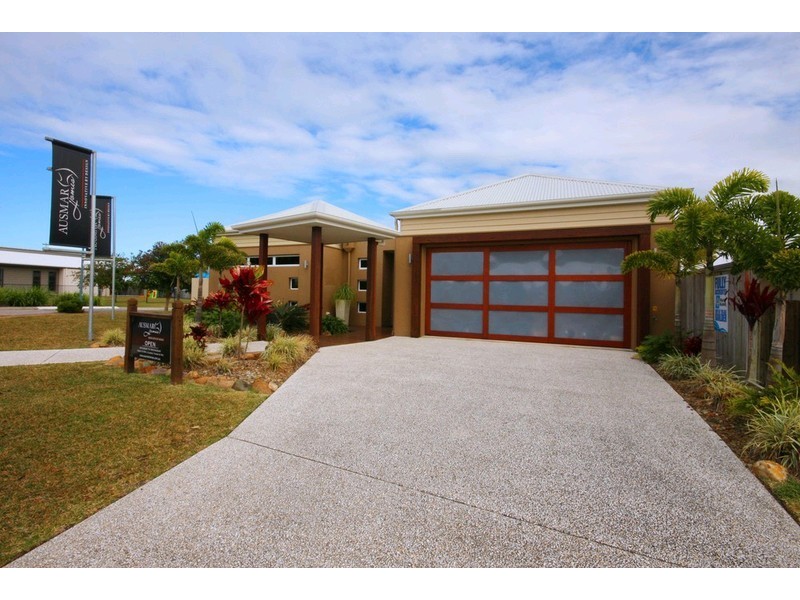 55 Sandhurst Crescent, Peregian Springs QLD 4573