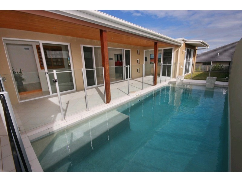 55 Sandhurst Crescent, Peregian Springs QLD 4573