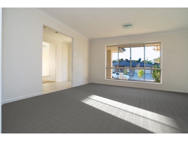 7 Crows Ash Place, Kuluin QLD 4558