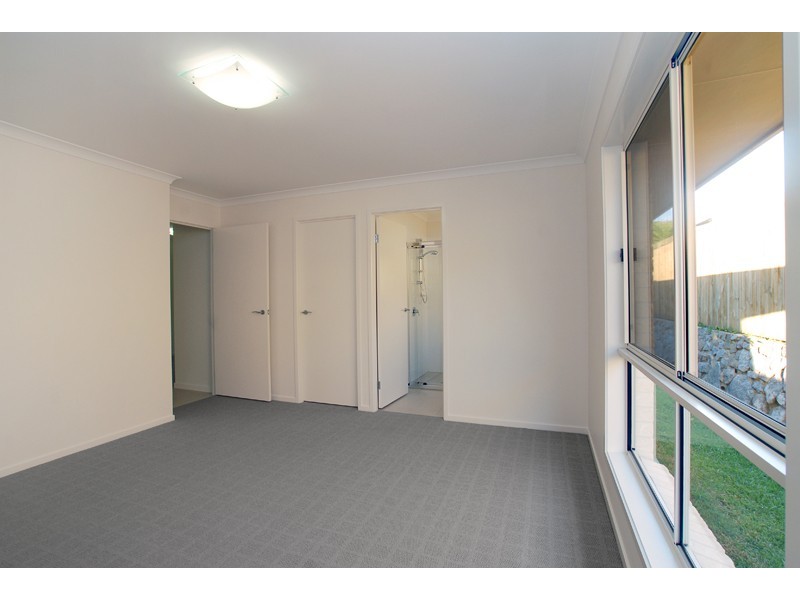 7 Crows Ash Place, Kuluin QLD 4558