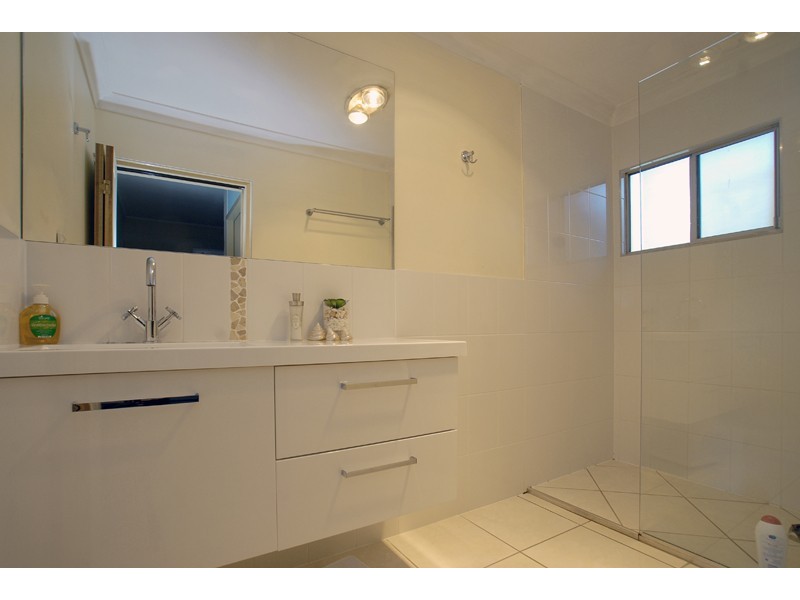 889 Old Maroochydore Road, Forest Glen QLD 4556