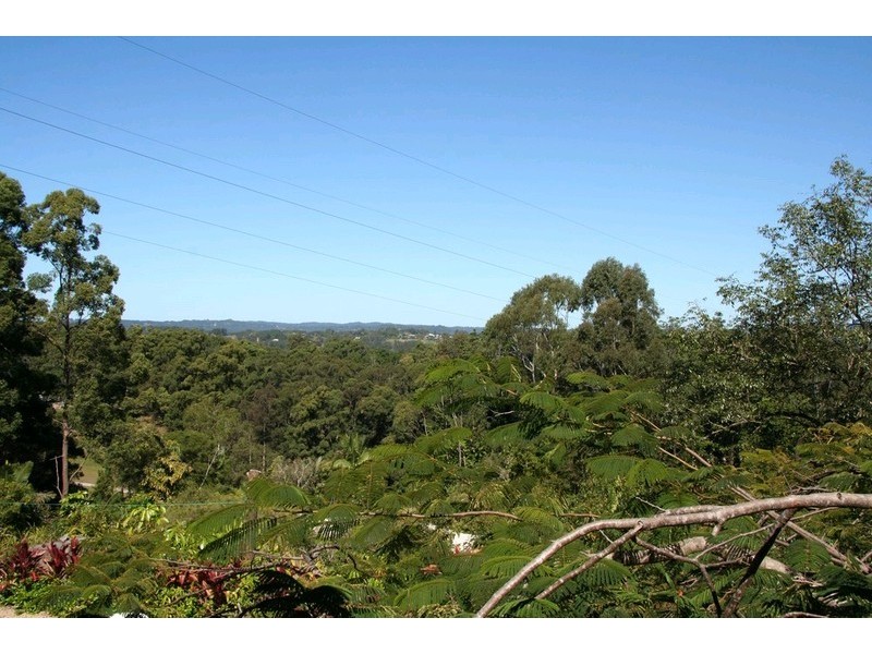 80 Panorama Drive, Nambour QLD 4560