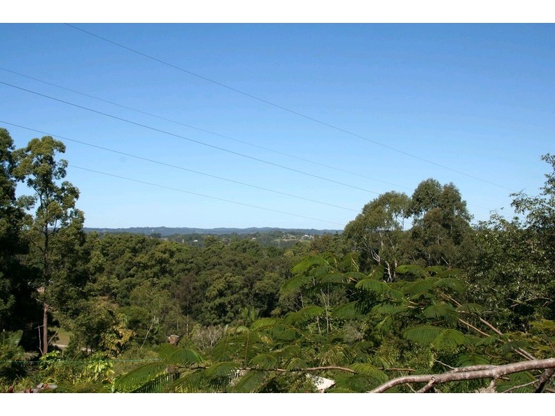 80 Panorama Drive, Nambour QLD 4560