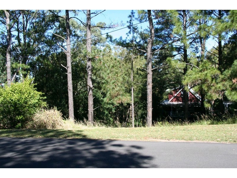 80 Panorama Drive, Nambour QLD 4560