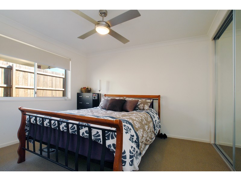 4 Robur Crescent, Mountain Creek QLD 4557