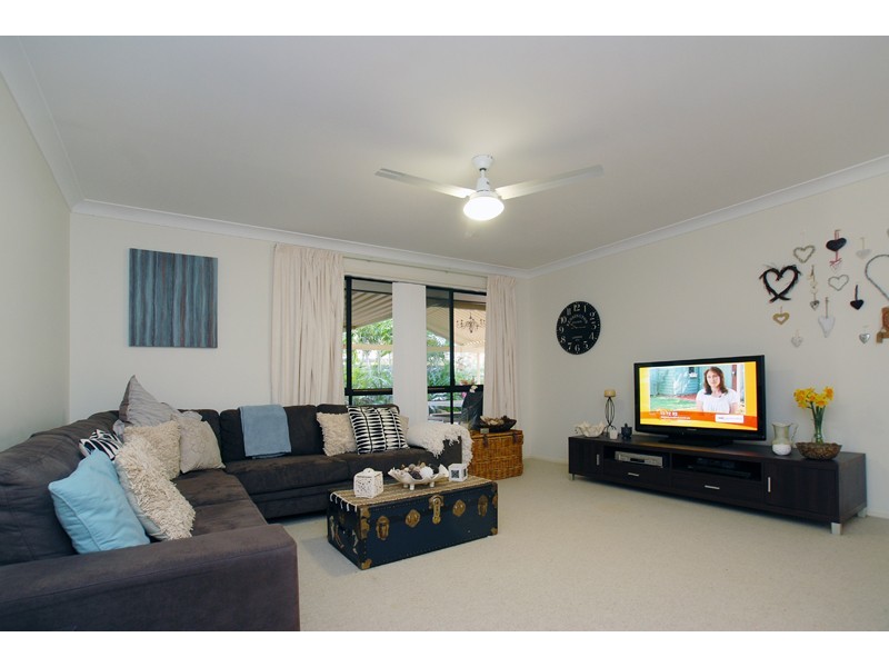 19 Escolar Drive, Mountain Creek QLD 4557