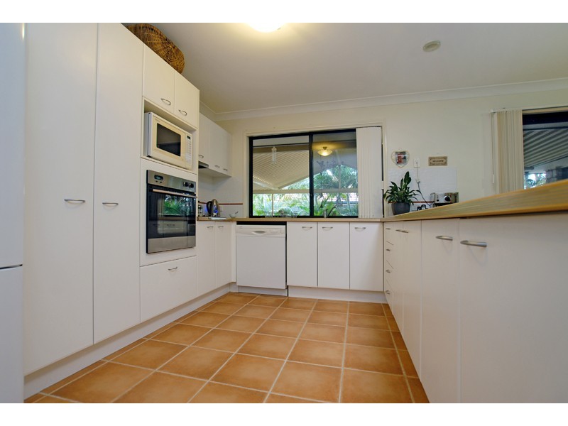 19 Escolar Drive, Mountain Creek QLD 4557