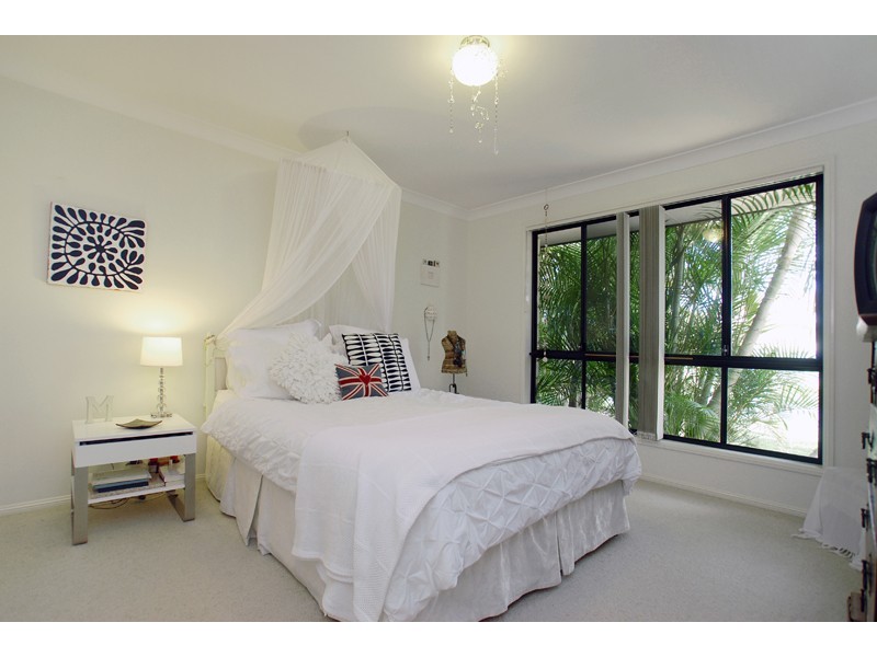 19 Escolar Drive, Mountain Creek QLD 4557