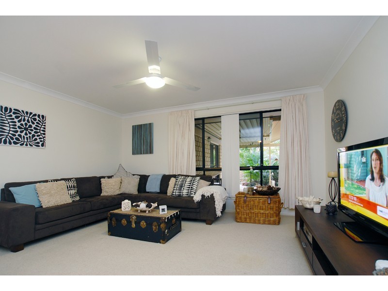 19 Escolar Drive, Mountain Creek QLD 4557