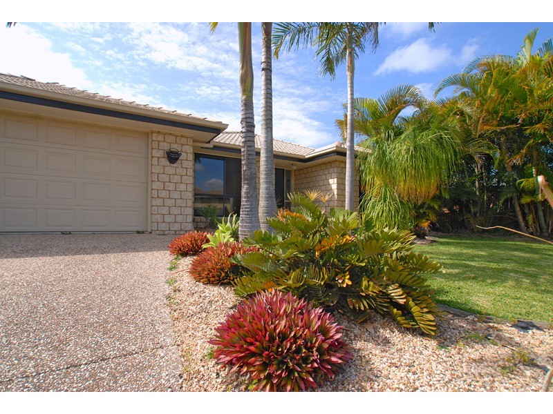 19 Escolar Drive, Mountain Creek QLD 4557