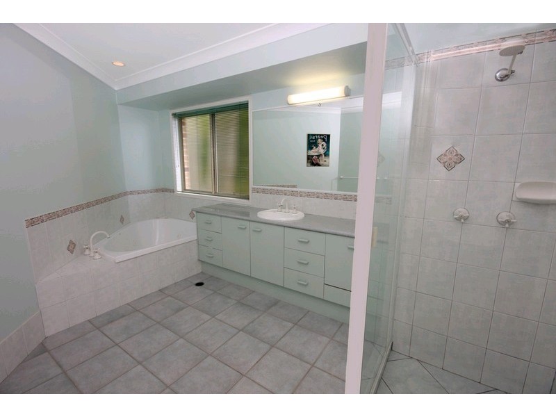 10 Mountridge Close, Kiels Mountain QLD 4559