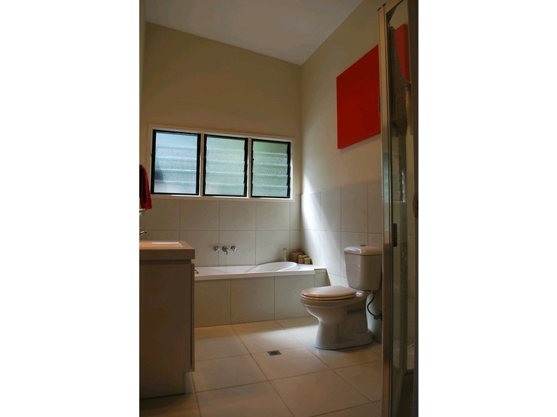 26 McCall Place, Bli Bli QLD 4560