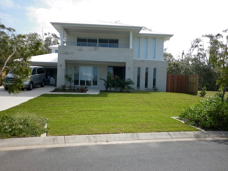 47 North Beach Place, Mudjimba QLD 4564