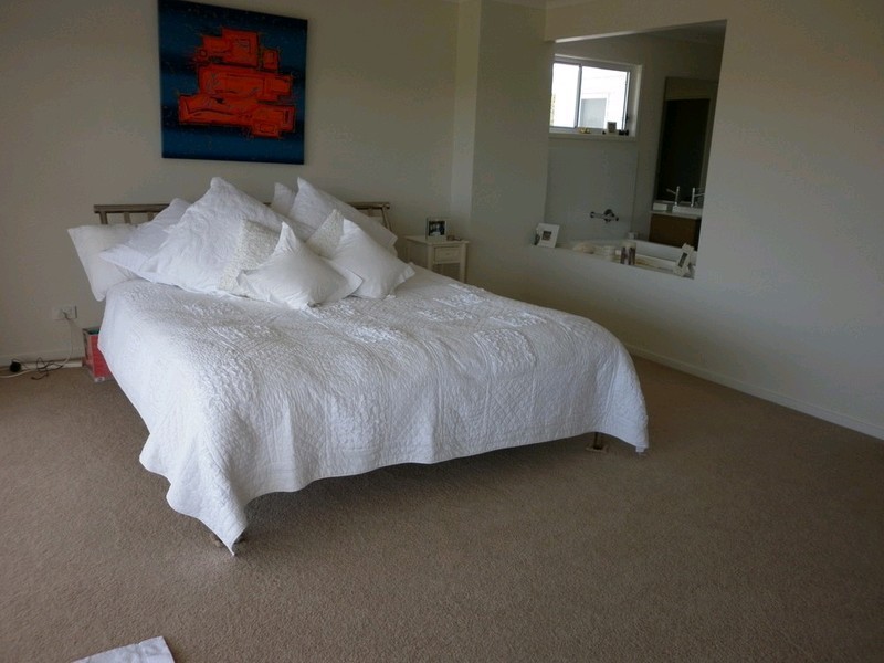 47 North Beach Place, Mudjimba QLD 4564