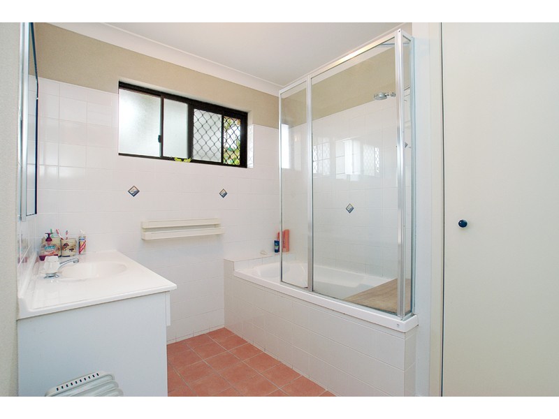 507 Nicklin Way, Wurtulla QLD 4575