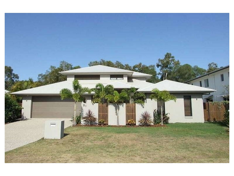 24 Seahorse Drive, Twin Waters QLD 4564