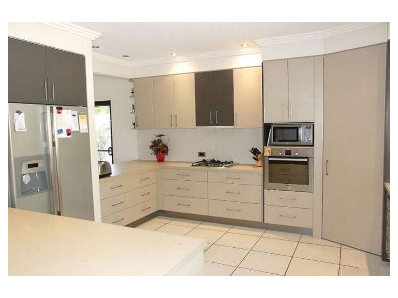 24 Seahorse Drive, Twin Waters QLD 4564