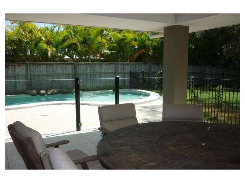 24 Seahorse Drive, Twin Waters QLD 4564