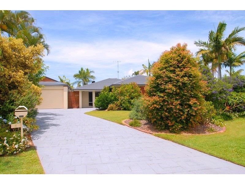 6 Lillypilly Place, Mooloolaba QLD 4557