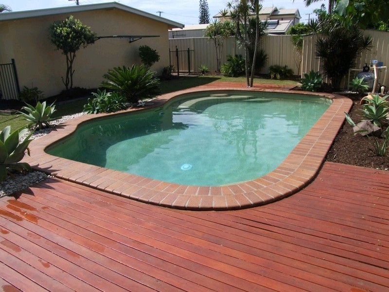 68 Lapoinya Crescent, Warana QLD 4575