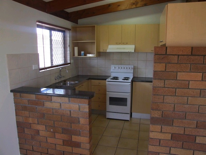 68 Lapoinya Crescent, Warana QLD 4575