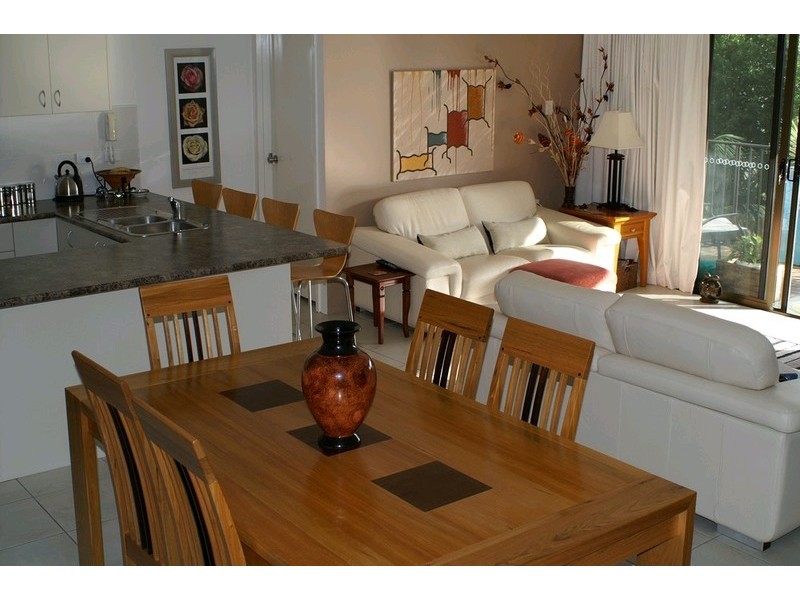 8/27 Sixth Avenue, Maroochydore QLD 4558