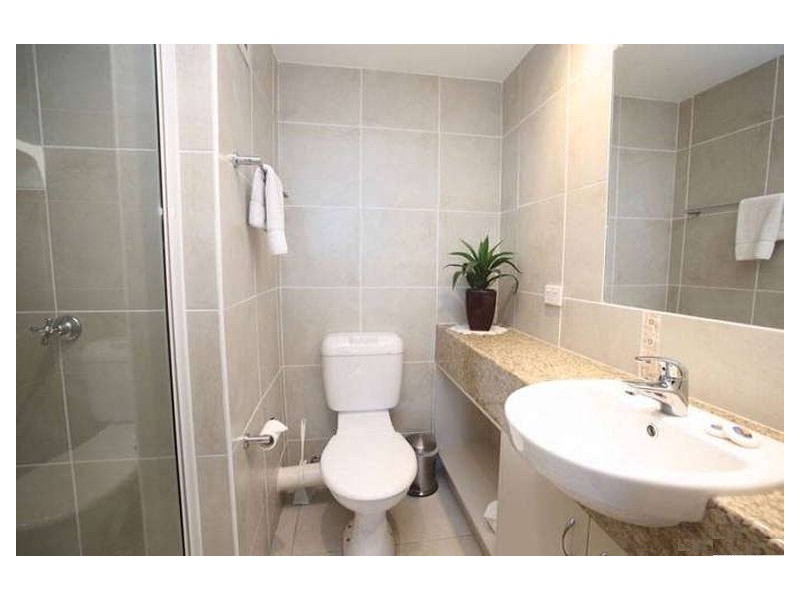 8/27 Sixth Avenue, Maroochydore QLD 4558