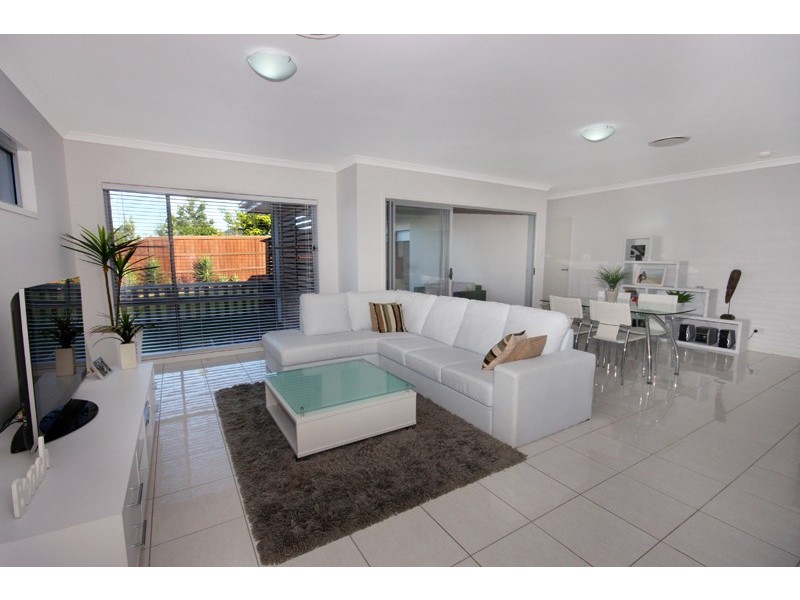 18 Flindersia Place, Mountain Creek QLD 4557