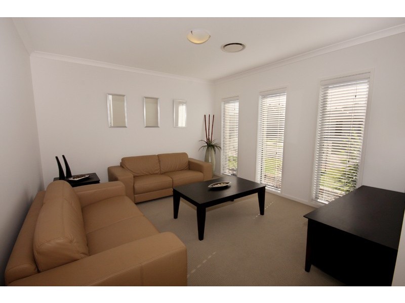 18 Flindersia Place, Mountain Creek QLD 4557