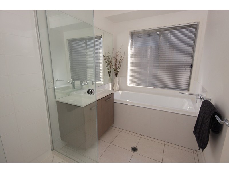 18 Flindersia Place, Mountain Creek QLD 4557