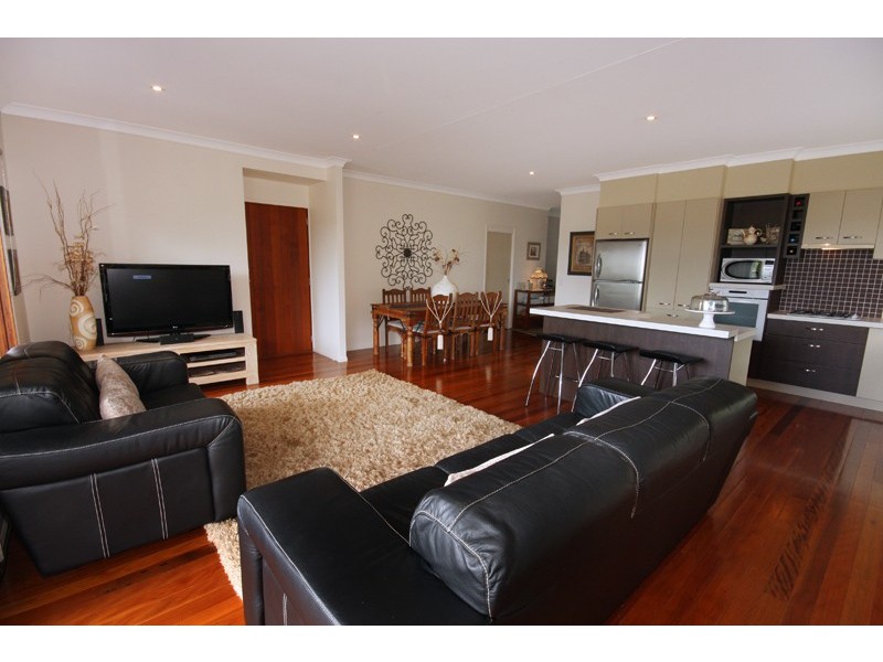 4 Parkhaven Close, Coes Creek QLD 4560
