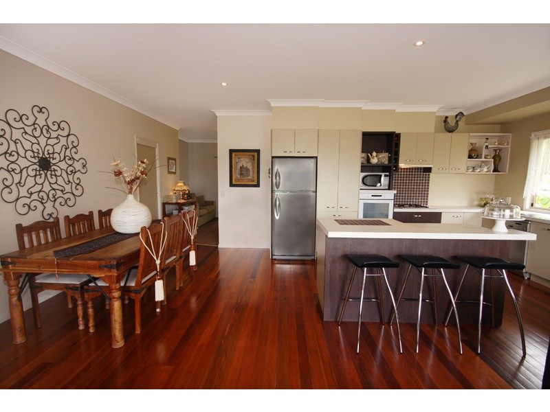 4 Parkhaven Close, Coes Creek QLD 4560