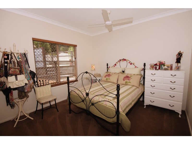 4 Parkhaven Close, Coes Creek QLD 4560