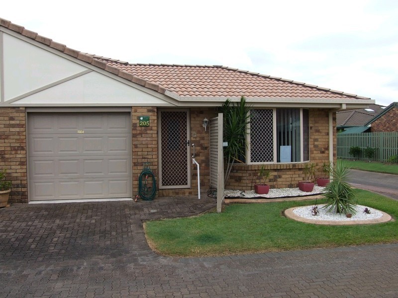 19 Arwen Street, Maroochydore QLD 4558