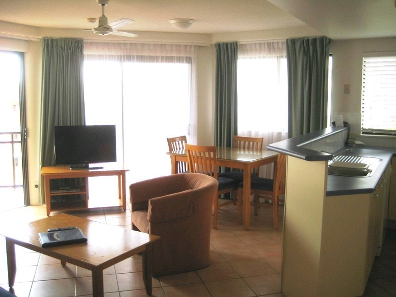 17 Brisbane Road, Mooloolaba QLD 4557