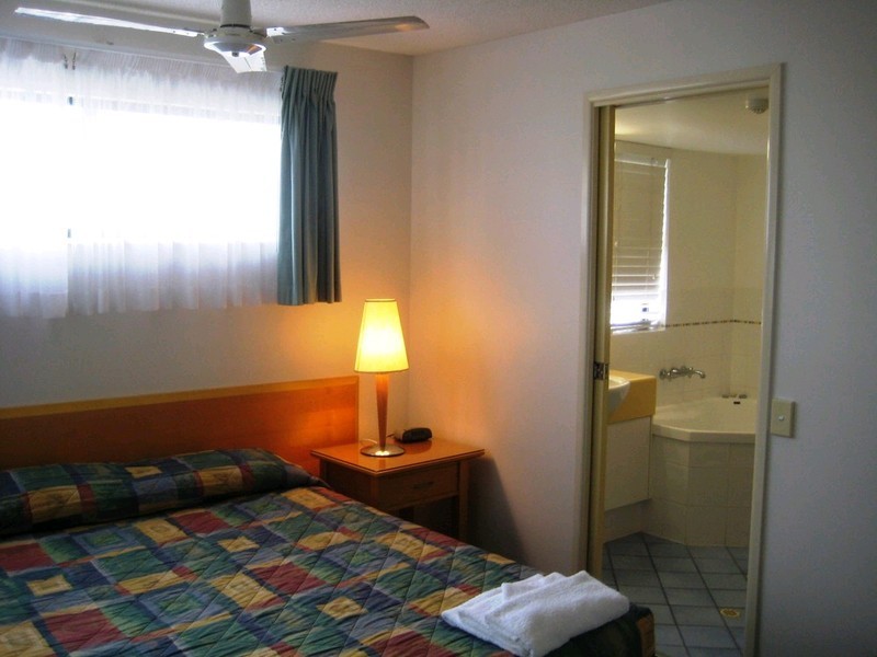 17 Brisbane Road, Mooloolaba QLD 4557