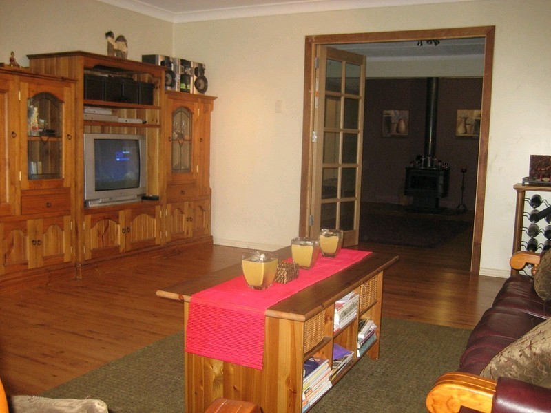 102 Fourth Avenue, Marsden QLD 4132