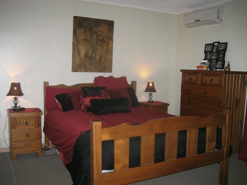 102 Fourth Avenue, Marsden QLD 4132