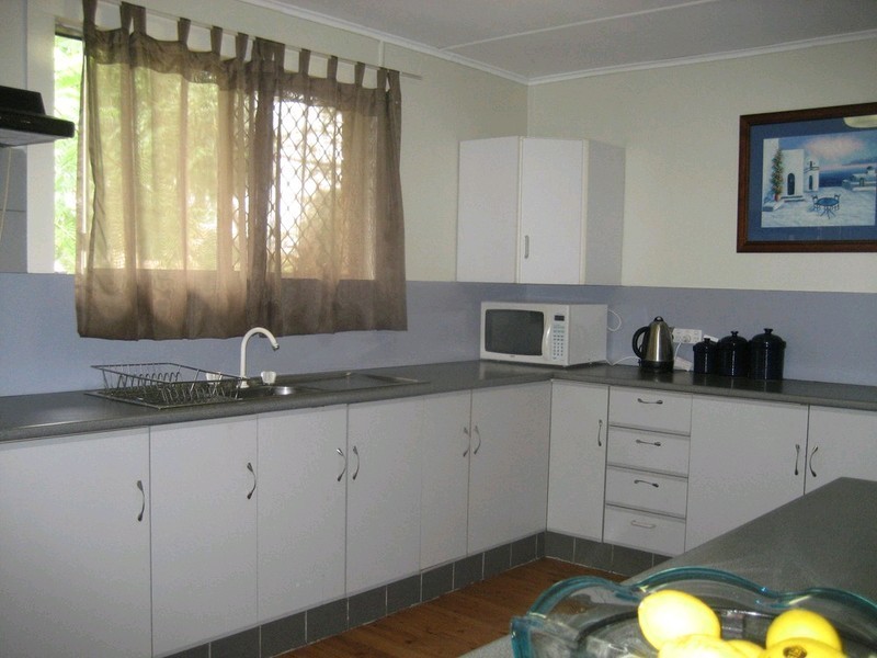 102 Fourth Avenue, Marsden QLD 4132